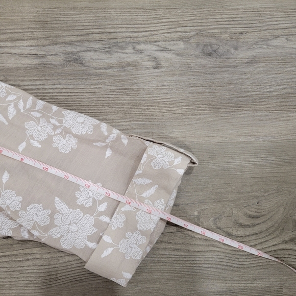 Sara Michelle Floral Print Button Down Blouse Size 2X - Picture 3 of 9